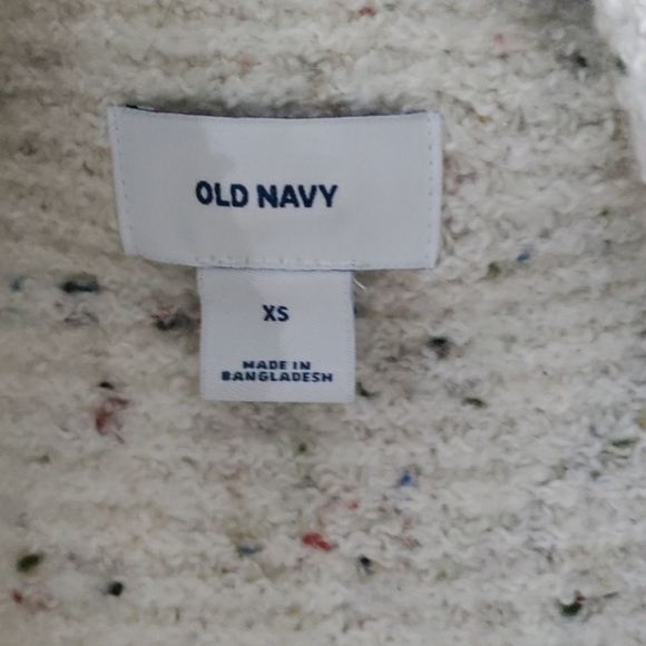 Sweater vest - Picture 2 of 6